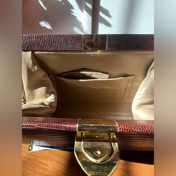 Harry Revits Vintage Mod Handbag - Picture 14 of 14